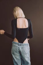 IH BODY CUT OUT - Imagen 2