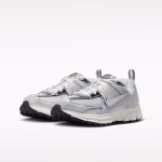 SNEAKERS ZOOM VOMERO5